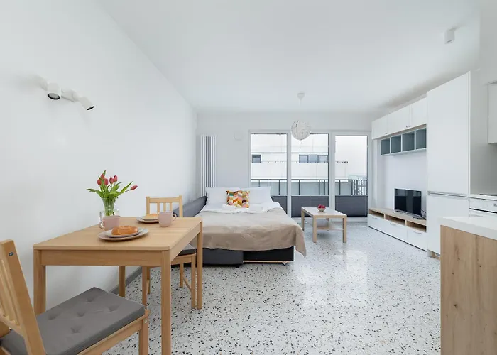 Apartment Bronowicka Cosy By Bookinghost