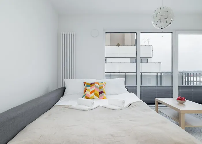 Apartment Bronowicka Cosy By Bookinghost