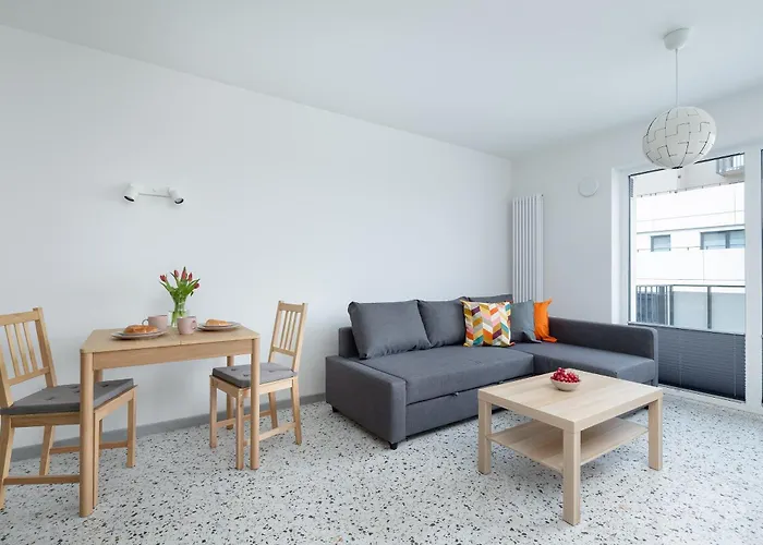 Apartment Bronowicka Cosy By Bookinghost
